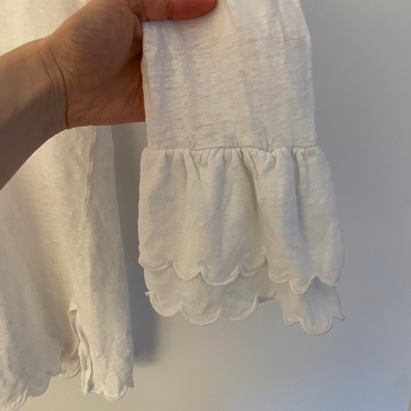 Frame • White Linen scalloped bell sleeve blouse size medium - Picture 5 of 8